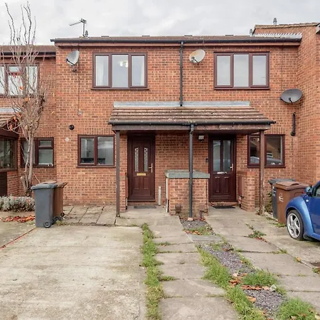 Lovely House In Dagenham / Barking With Free Parking, Wifi & Garden Exterior foto