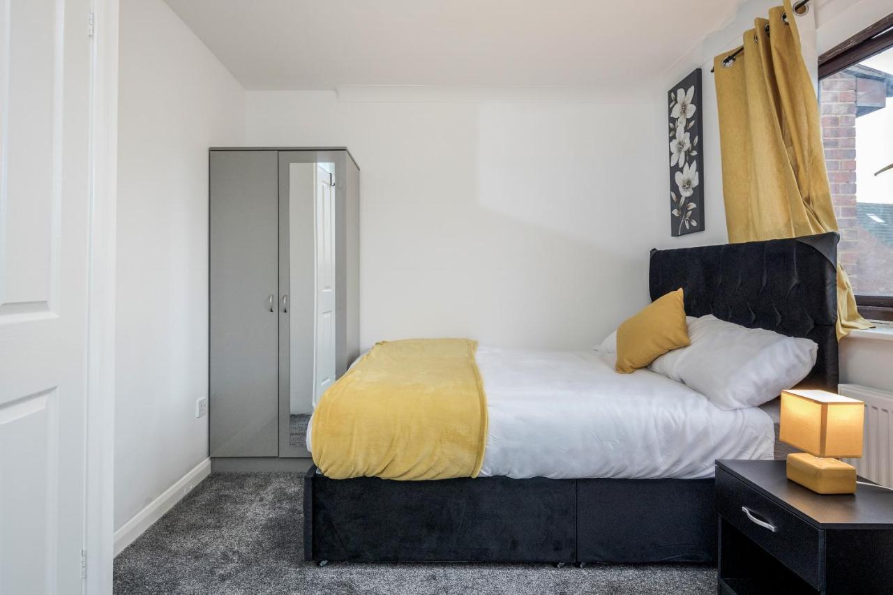 Lovely House In / Barking With Free Parking, Wifi & Garden Holiday home